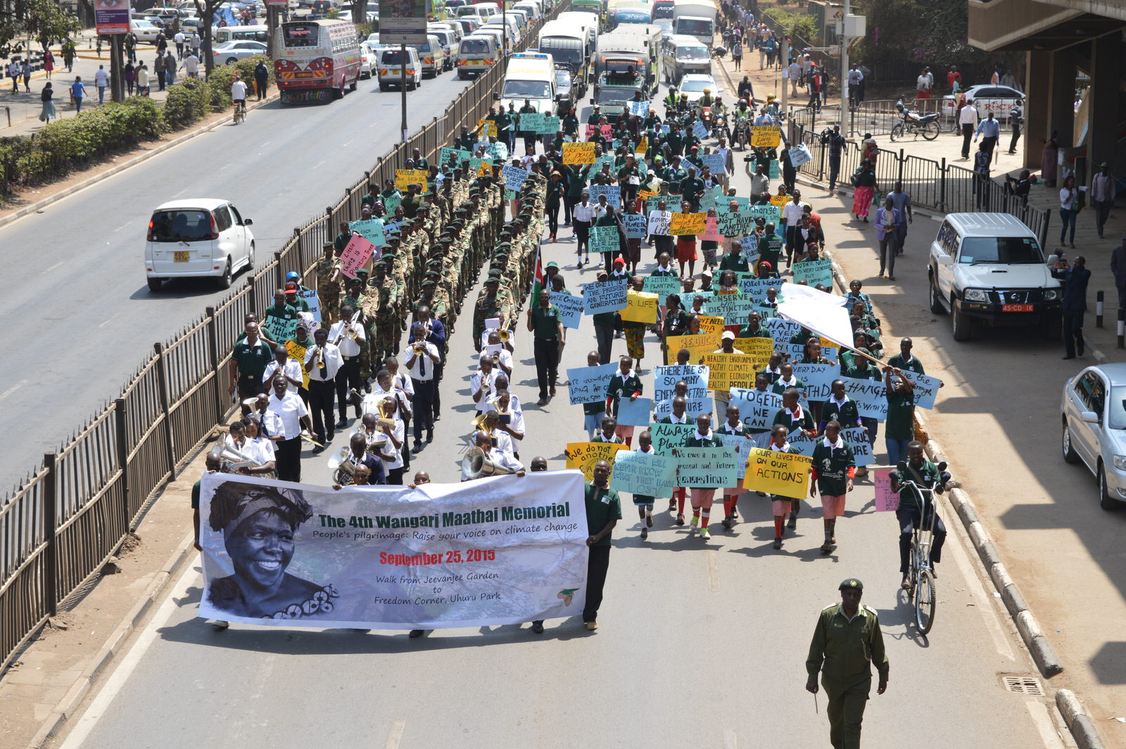 Participants walk along  Haile Selassie Avenue, Nairobi.